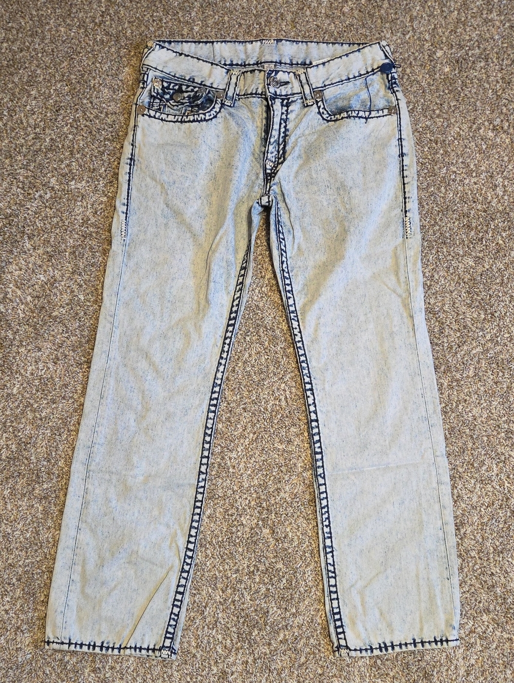 TRUE RELIGION Straight Light Wash Jeans